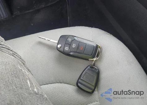 2015 Ford Fusion S z USA, uszkodzony, nr VIN 3FA6P0G79FR273378